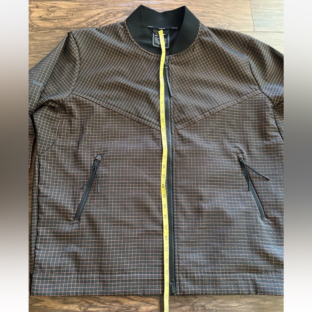 Nike Pro Tech Full Zip Lightweight Jacket - image 2